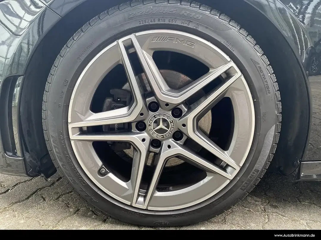 Mercedes-Benz A 200 AMG Line - Thumbnail 9