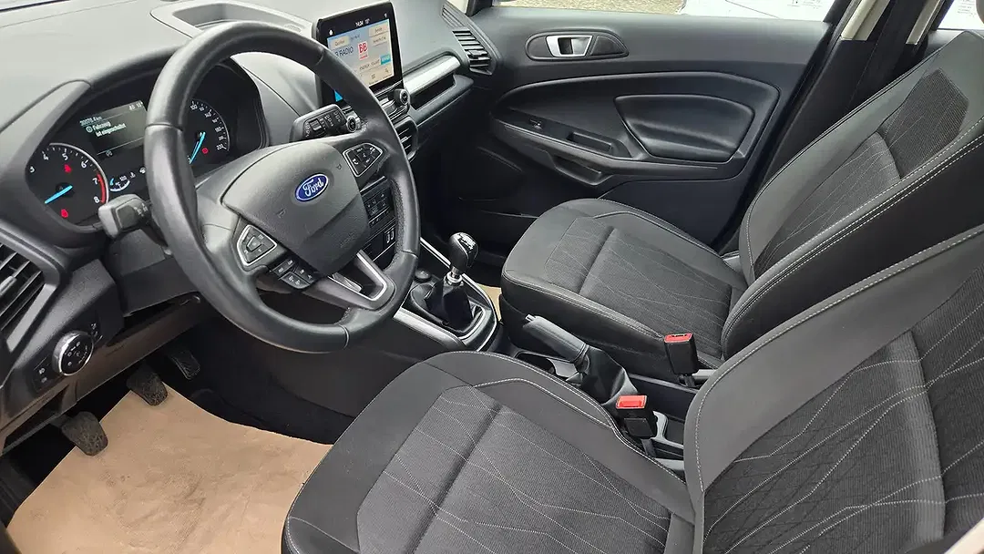 Ford EcoSport - Thumbnail 3
