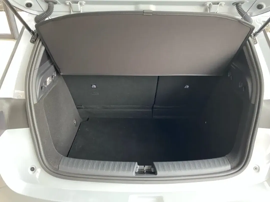 BYD Dolphin 1.5 DM-i Comfort - Thumbnail 12