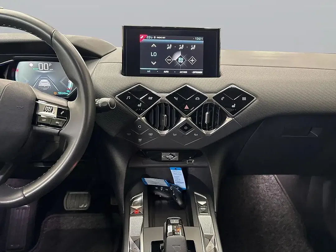 DS Automobiles DS 3 Crossback - Thumbnail 9