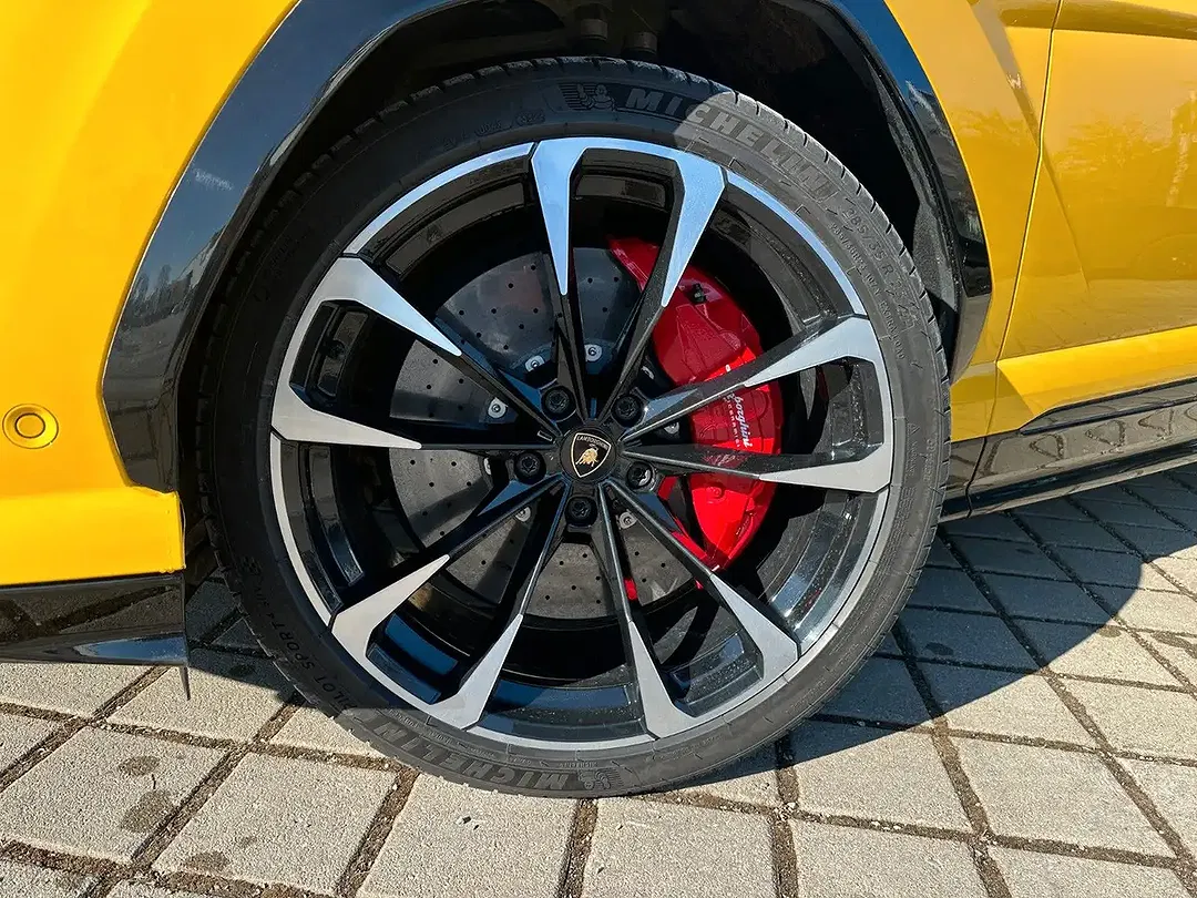 Lamborghini Urus 4.0 V8 - Thumbnail 3