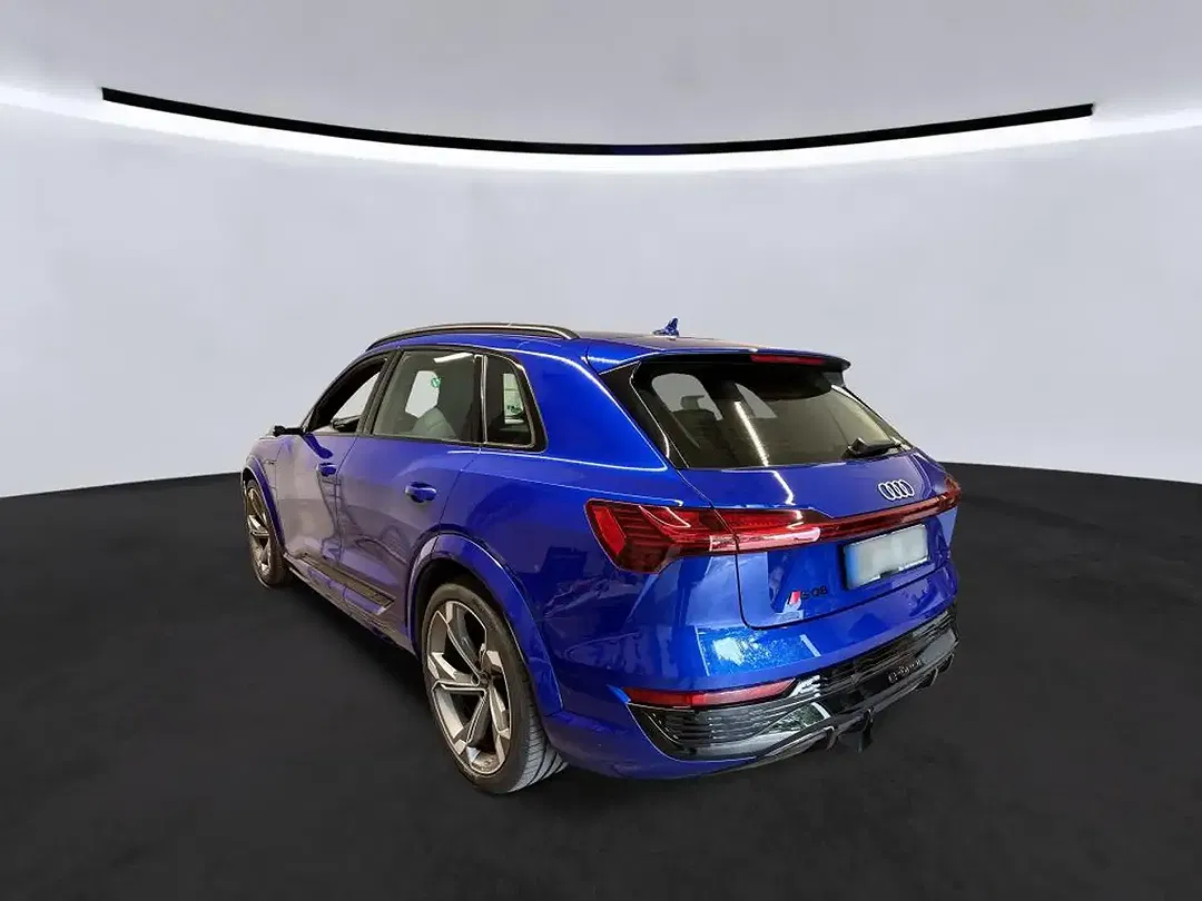Audi SQ8 e-tron - Thumbnail 5