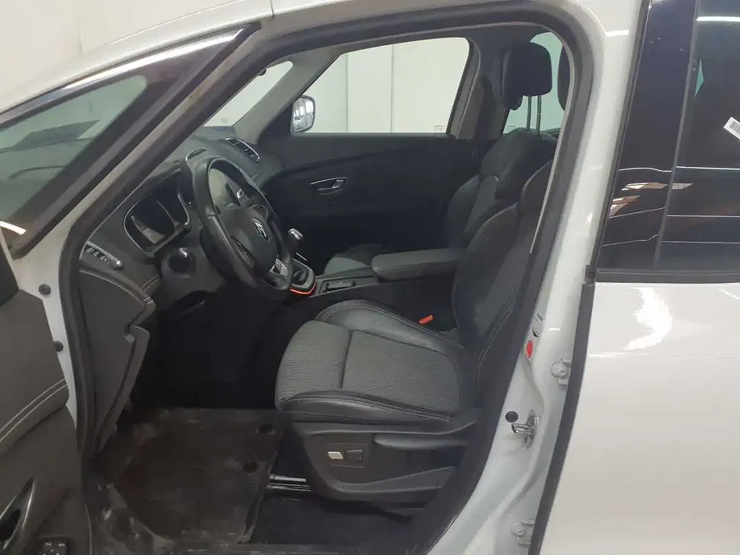 Renault Scenic TCe Intens - Thumbnail 3