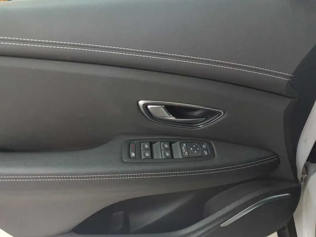 Renault Scenic TCe Intens - Thumbnail 4
