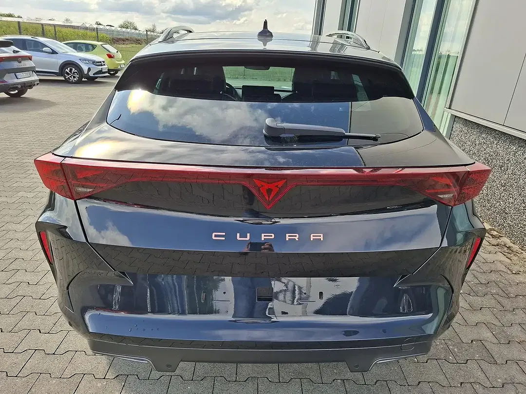 CUPRA Formentor 1.5 eTSI DSG - foto 2