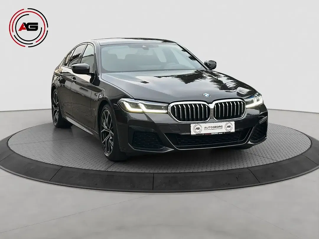 BMW 520 M Sport Pro - Thumbnail 3
