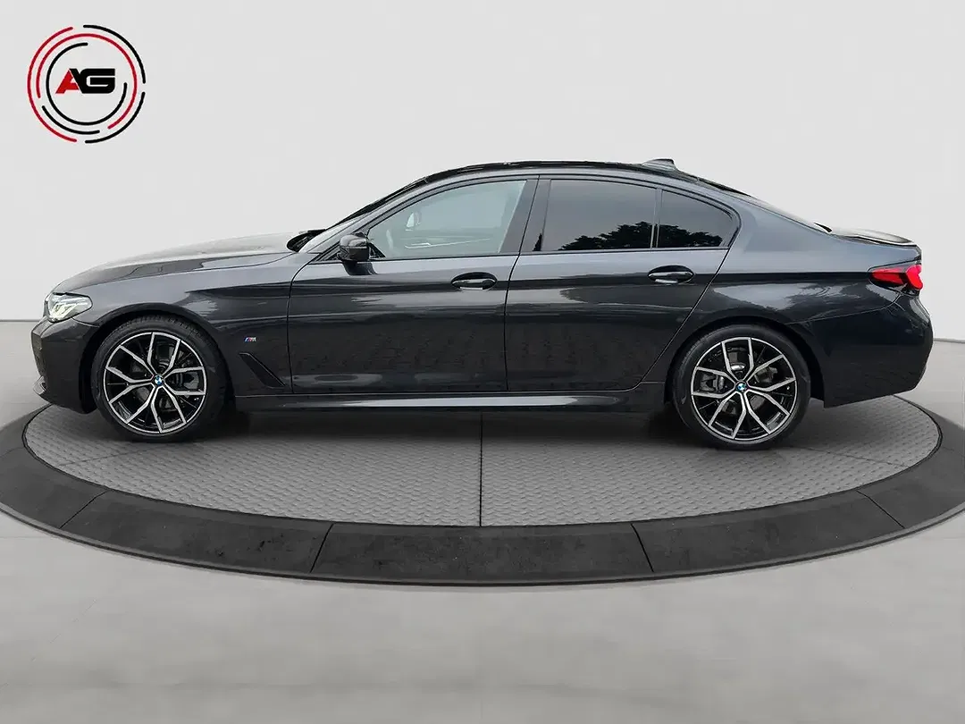 BMW 520 M Sport Pro - Thumbnail 8