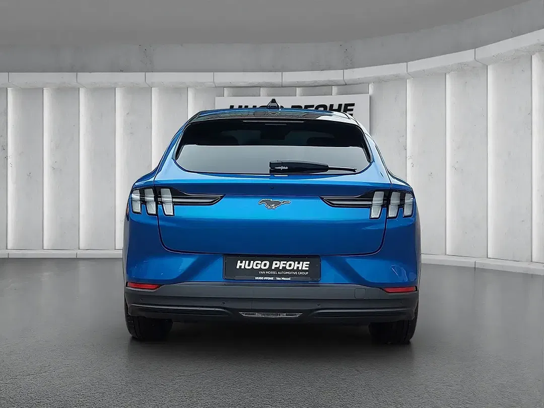 Ford Mustang Mach-E Extended Range Premium - Thumbnail 4