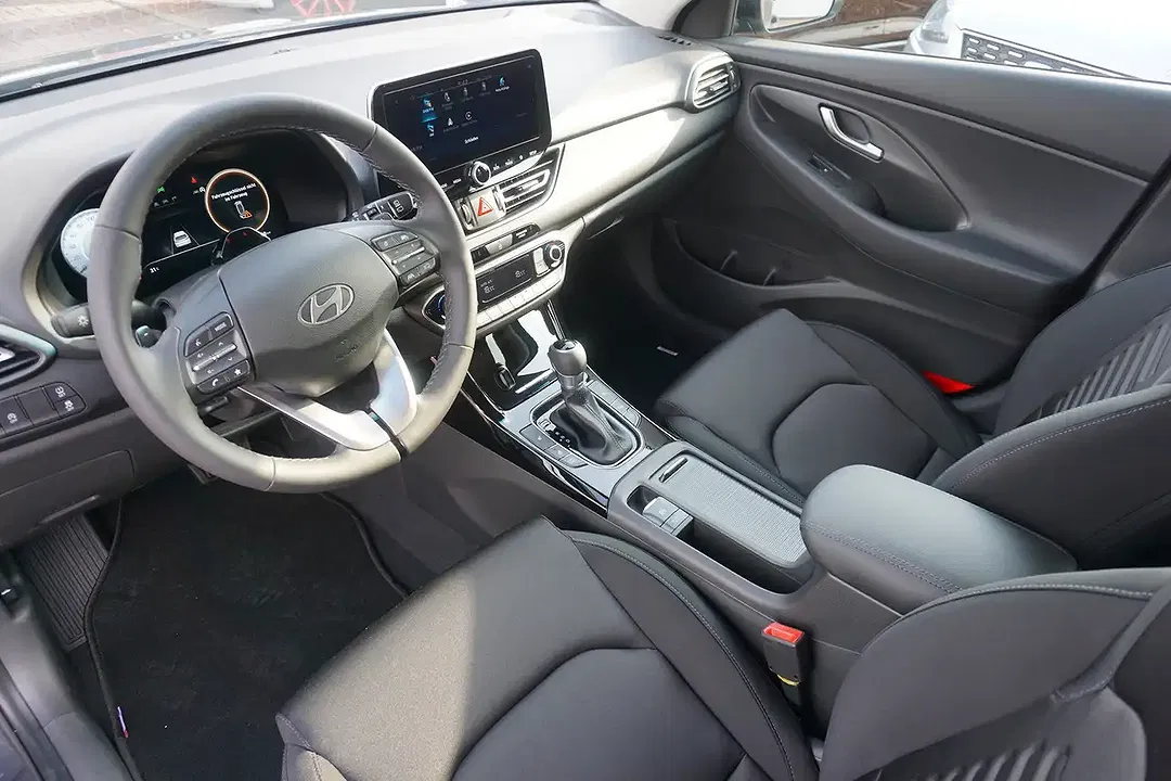Hyundai i30 1.6 T-GDI AUT cw - Thumbnail 7