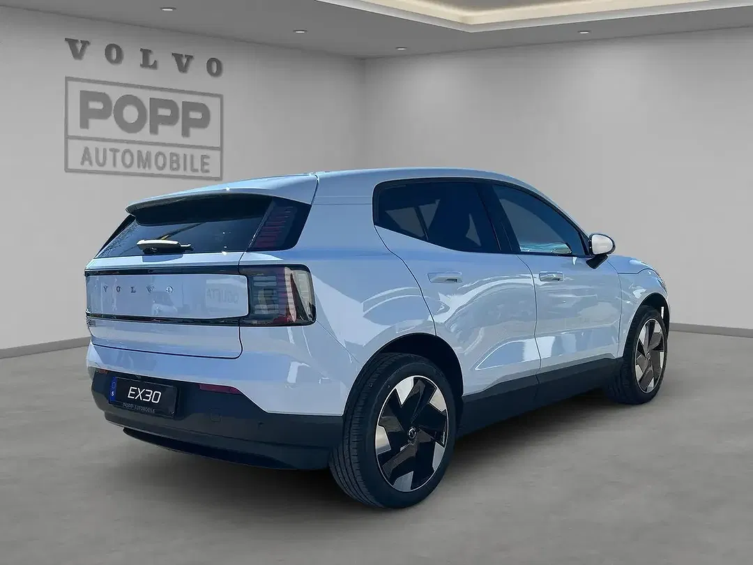Volvo EX30 Plus - foto 14