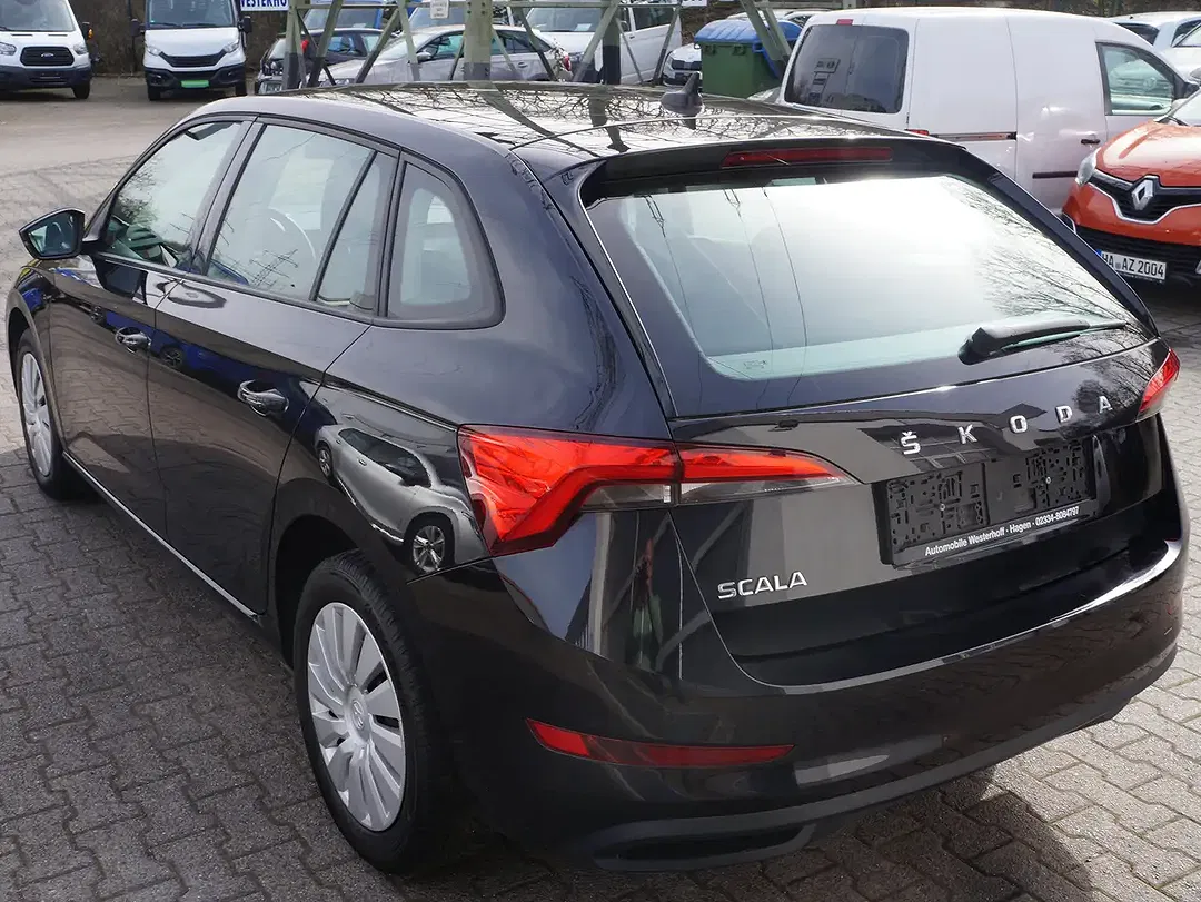 Skoda Scala Cool Plus - Thumbnail 4