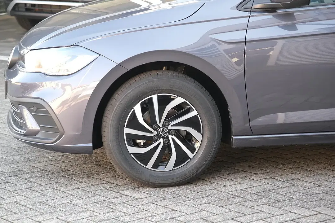Volkswagen Polo 1.0 TSI Life - Thumbnail 3
