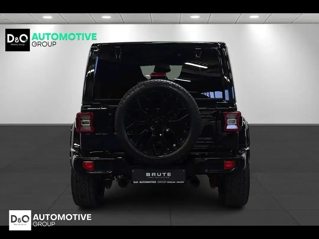 Jeep Wrangler - Thumbnail 7