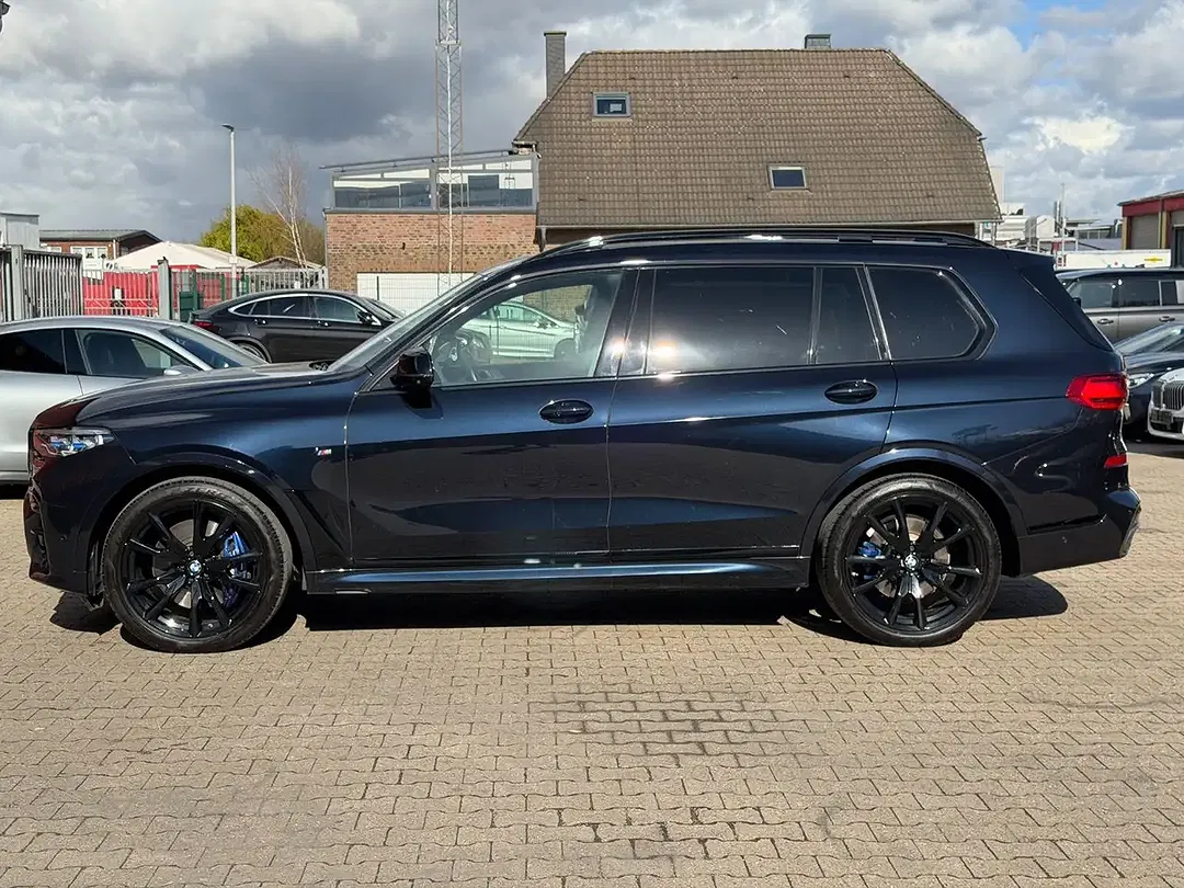 BMW X7 Individual - Thumbnail 5