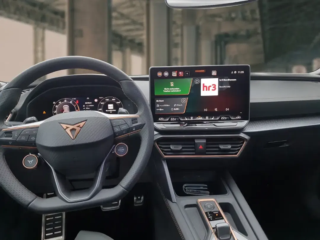 CUPRA Leon 1.5 eTSI DSG Sportstourer - Thumbnail 10