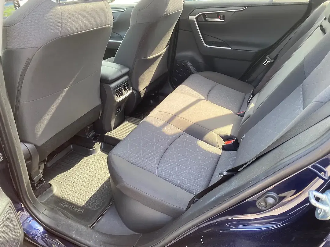 Toyota RAV 4 Hybrid - Thumbnail 5