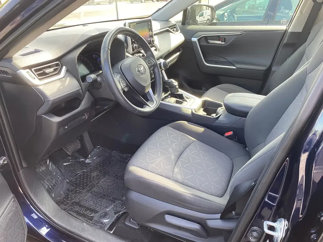 Toyota RAV 4 Hybrid - Thumbnail 8