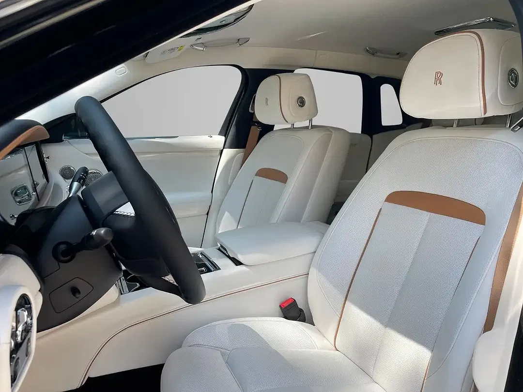 Rolls-Royce Ghost - Thumbnail 10