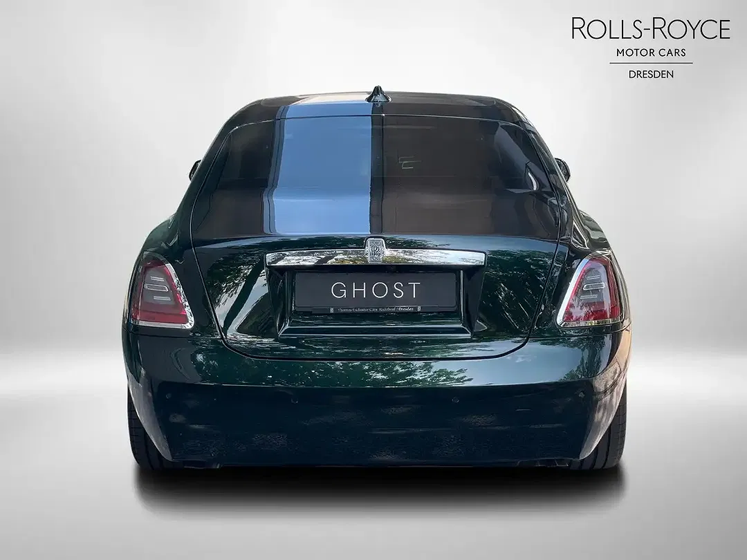 Rolls-Royce Ghost - Thumbnail 25