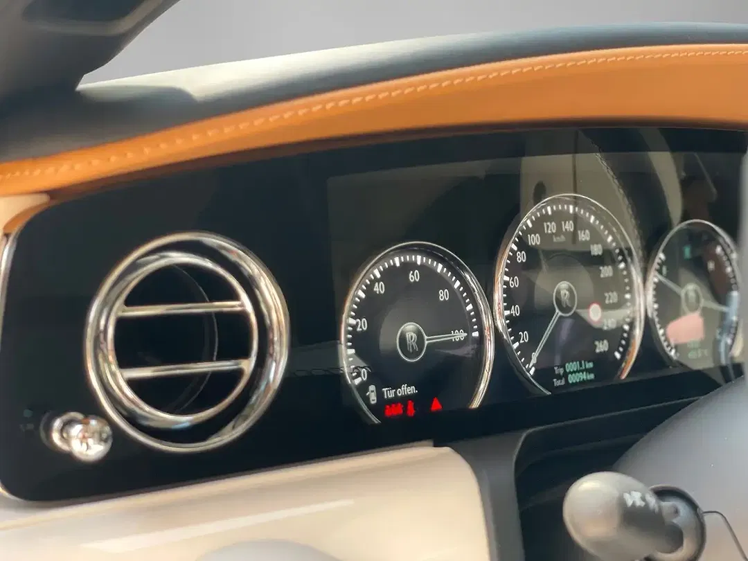 Rolls-Royce Ghost - Thumbnail 8
