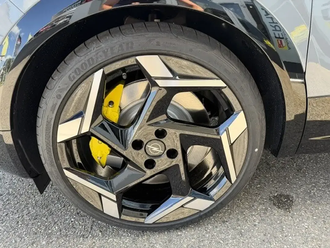 Opel Mokka-E - Thumbnail 10