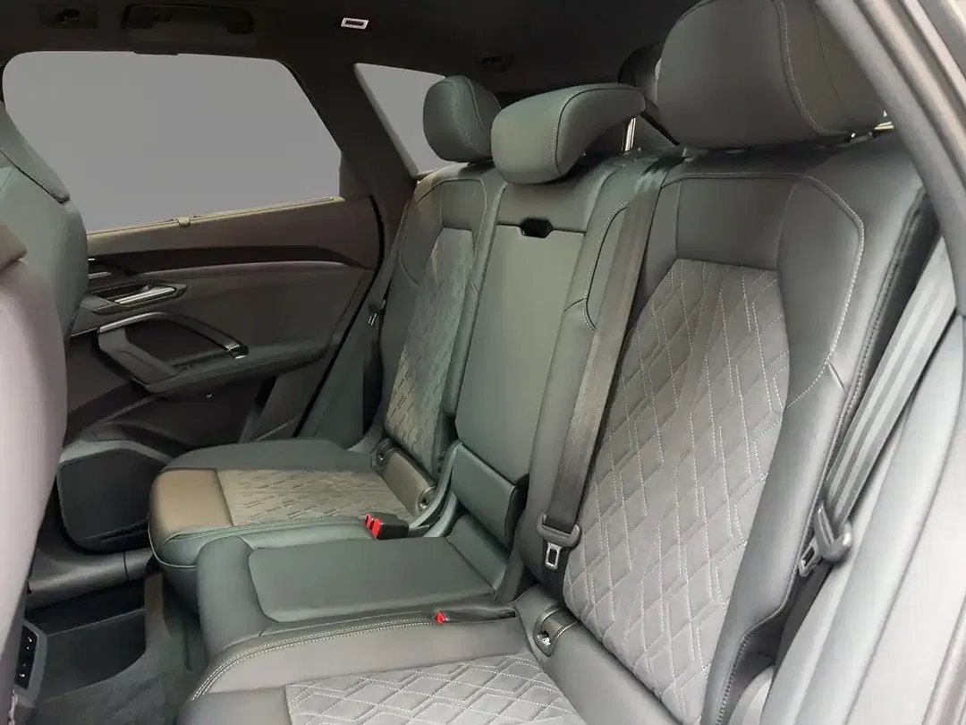 Audi SQ5 TFSI quattro Edition One Pro - Thumbnail 8