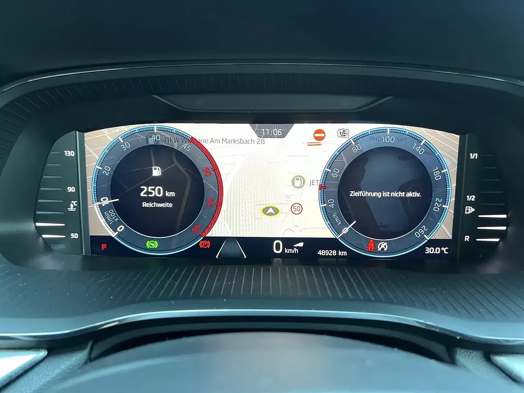 Skoda Octavia 2.0 Combi - Thumbnail 12