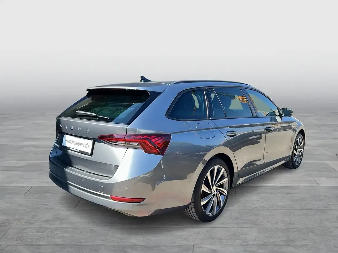 Skoda Octavia 2.0 Combi - Thumbnail 3