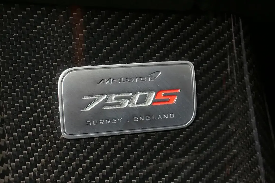McLaren 750S Spider - Thumbnail 13