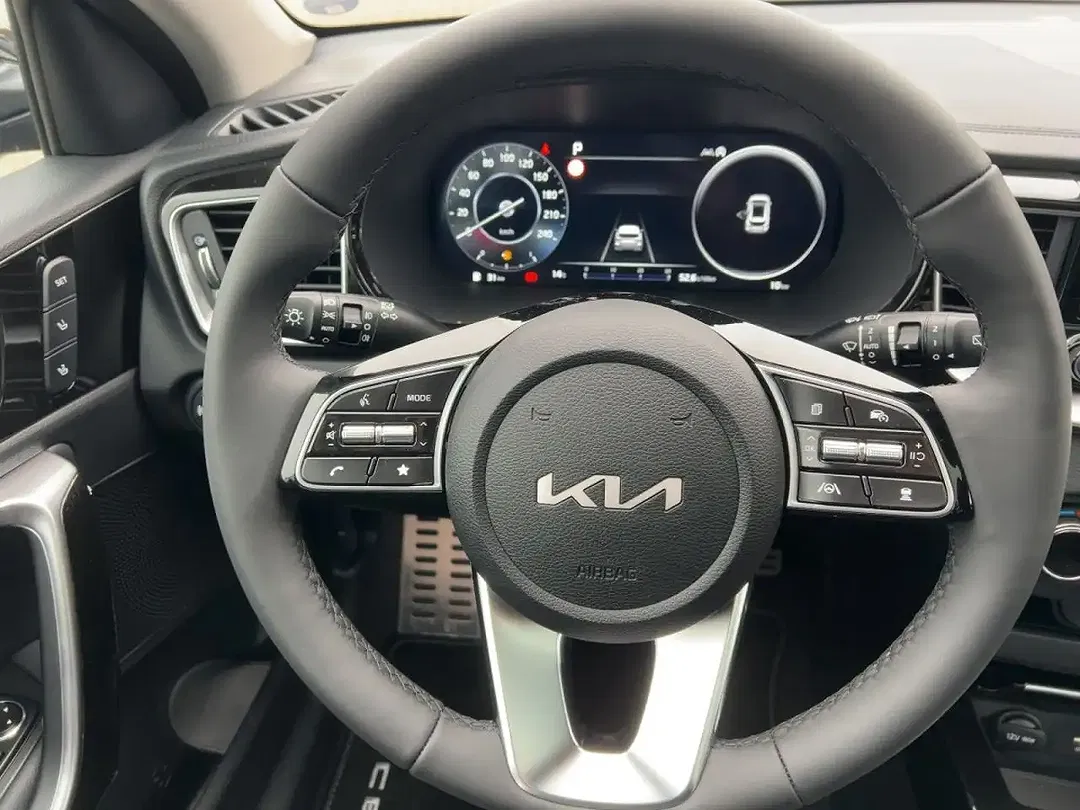 Kia Ceed / cee'd 1.5 T-GDI DCT Platinum - Thumbnail 10