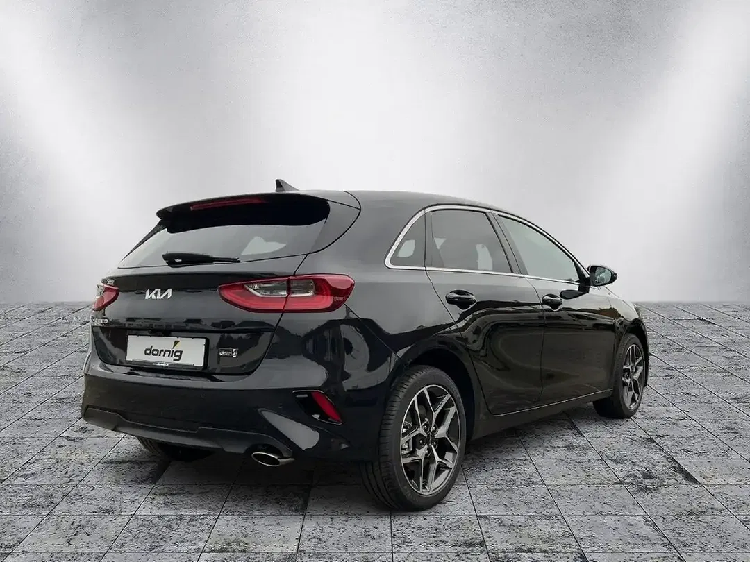 Kia Ceed / cee'd 1.5 T-GDI DCT Platinum - Thumbnail 3