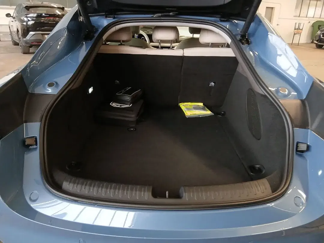 MG IM5 EV Premium - foto 13