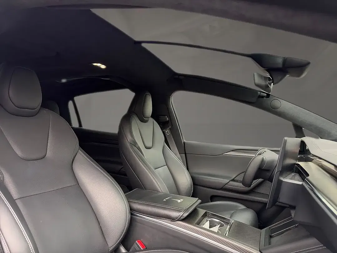 Tesla Model X Plaid - foto 14