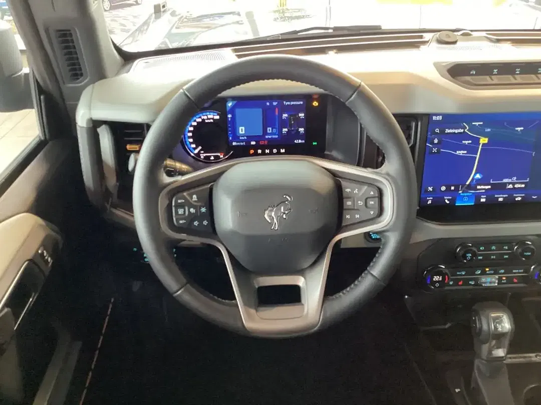 Ford Bronco 2.7 - Thumbnail 14