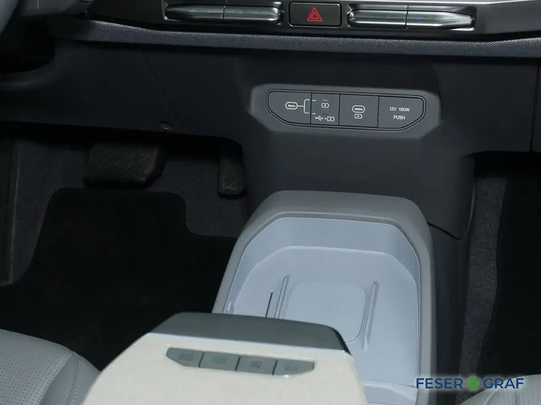 Kia EV3 Earth - Thumbnail 8