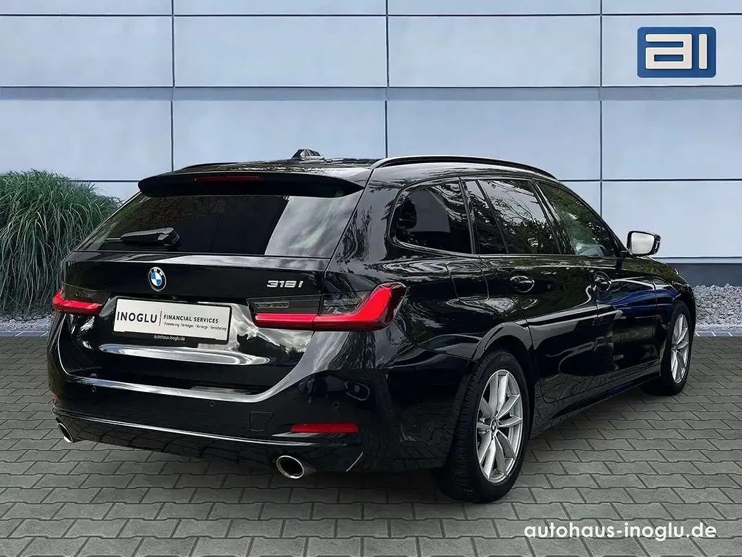 BMW 318 Touring - Thumbnail 9