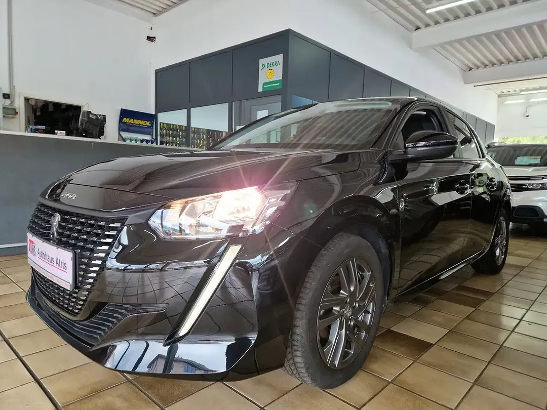 Peugeot 208 Active Pack - Thumbnail 3