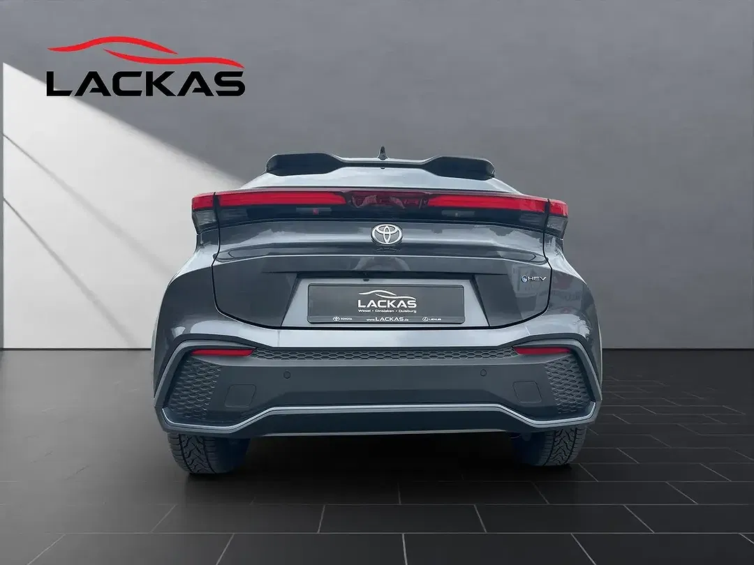 Toyota C-HR Hybrid Teamplayer - Thumbnail 4