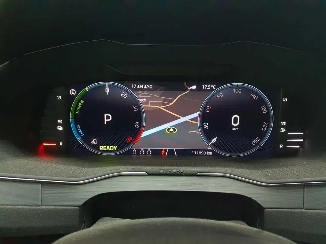Skoda Superb 1.4 TSI iV Ambition - Thumbnail 13