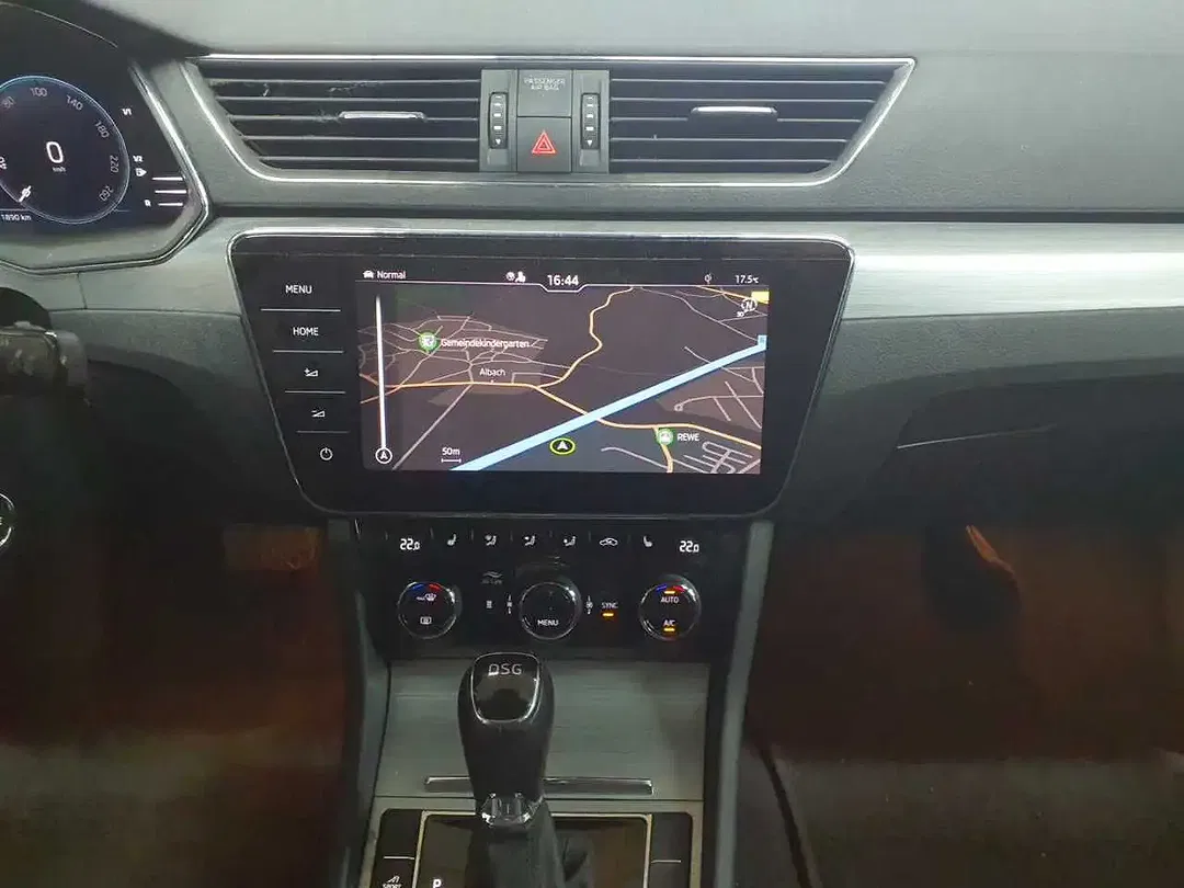 Skoda Superb 1.4 TSI iV Ambition - Thumbnail 8