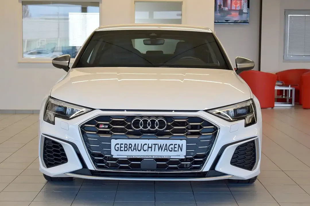 Audi S3 2.0 TFSI quattro Sportback - foto 2