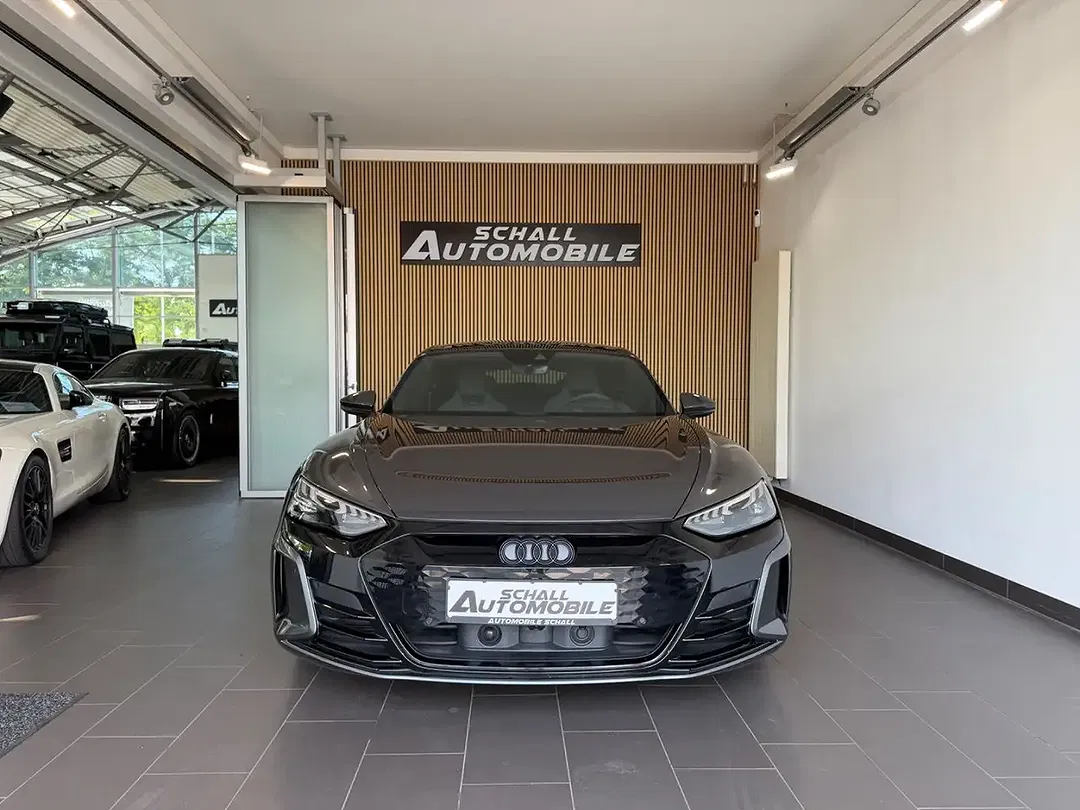 Audi e-tron GT quattro RS - foto 2