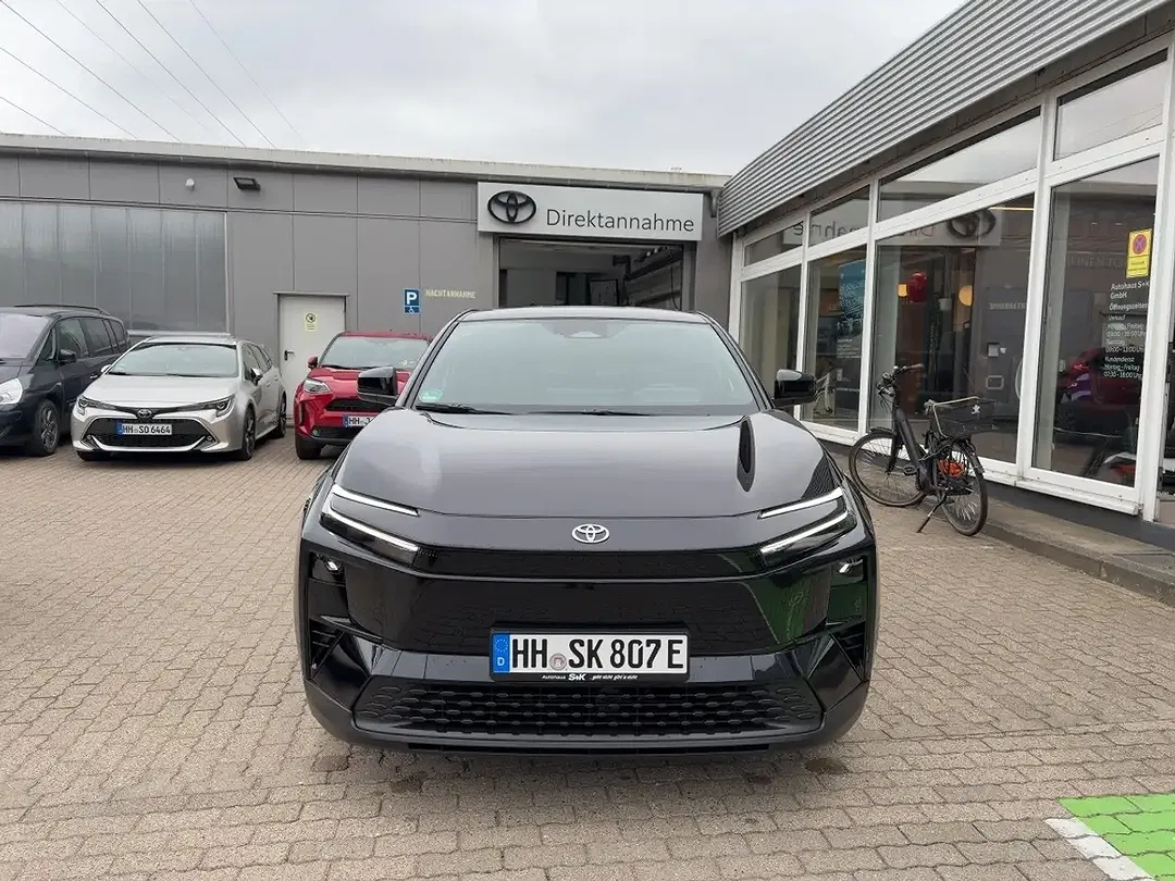 Toyota C-HR Teamplayer - Thumbnail 5