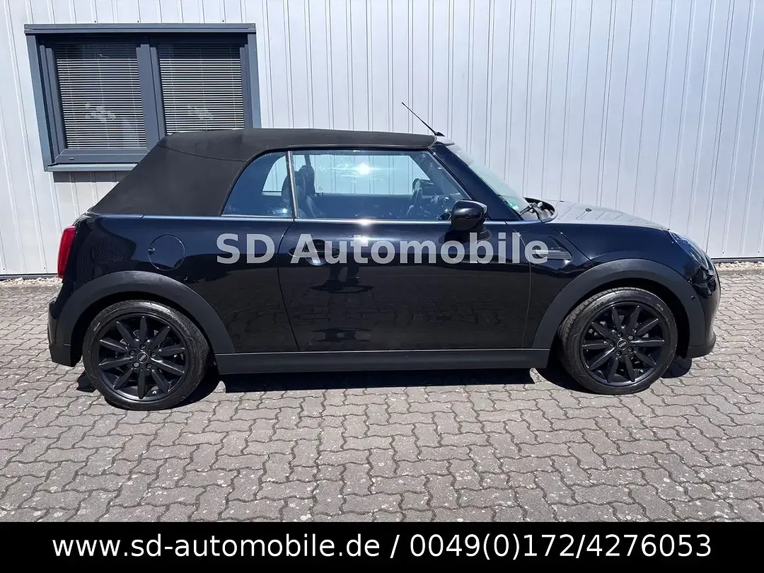 MINI Cooper Cabrio - Thumbnail 3