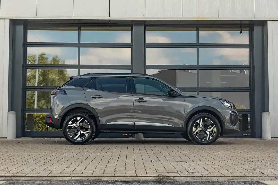 Peugeot 2008 156 EV - Thumbnail 5