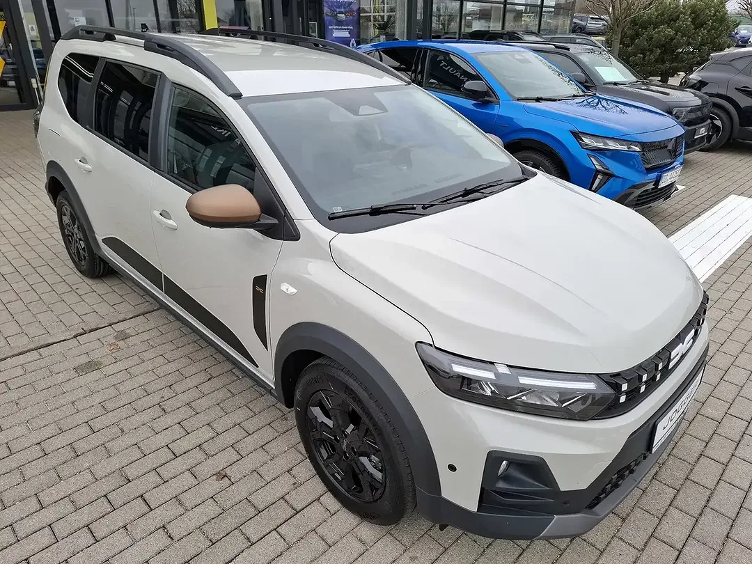 Dacia Jogger TCe Extreme - Thumbnail 3