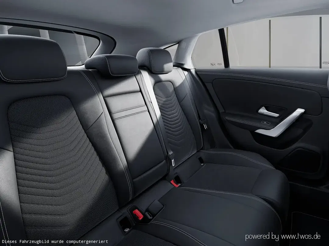 Mercedes-Benz CLA 180 - Thumbnail 23