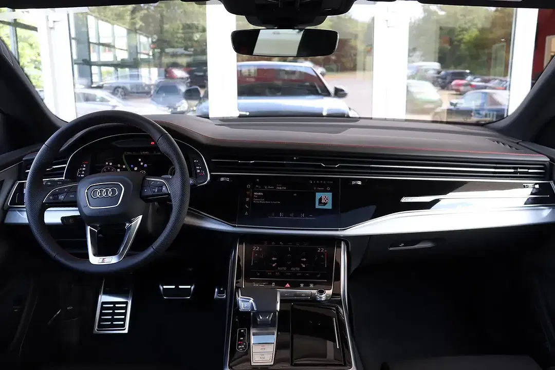 Audi Q8 3.0 TDI Matrix LED S line - Thumbnail 8