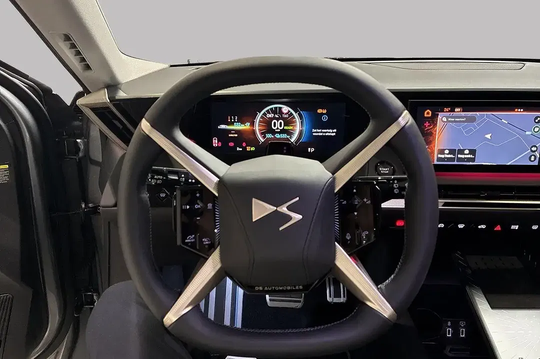 DS Automobiles DS 7 - Thumbnail 11