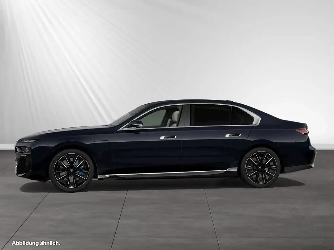 BMW 750 xDrive M - Thumbnail 5